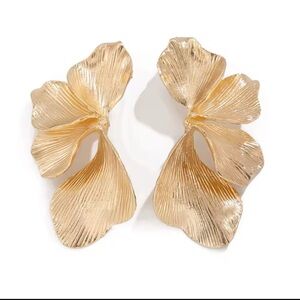 Golden Gold Leaf Earrings
